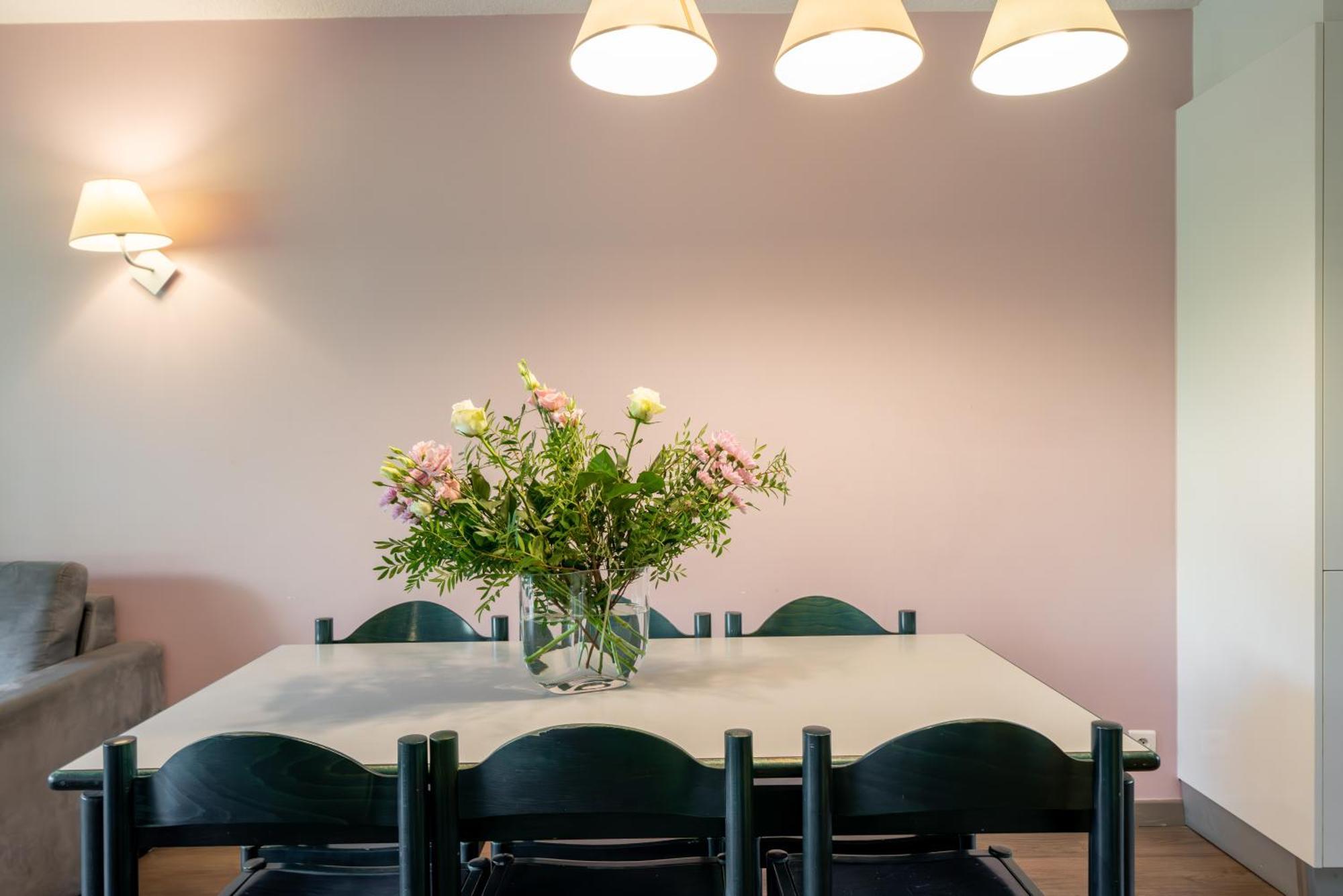 Les 15 Pins & La Mer -Your Green Getaway Near Sea & Beach アンティーブ エクステリア 写真